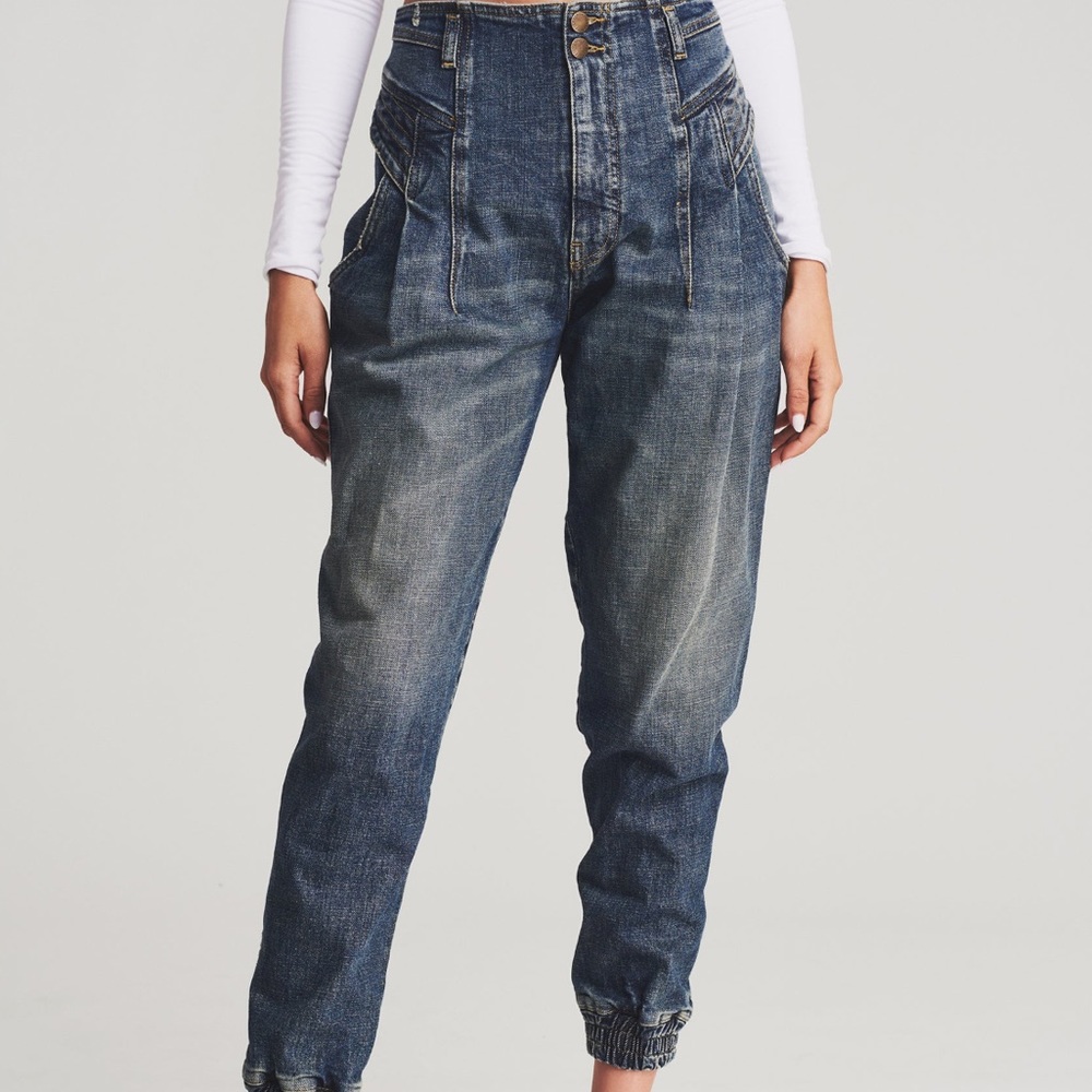 BRAND NEW RETROFETE Miriam Jeans!